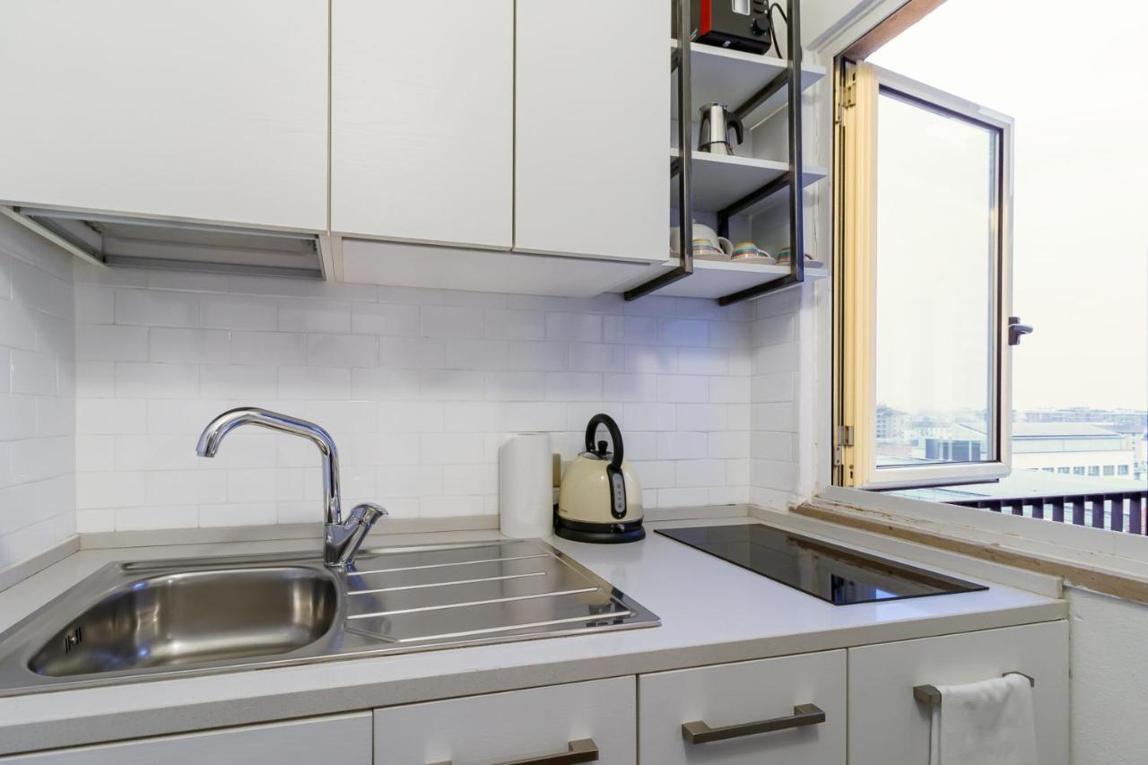 Joivy Sleek Flat With Balcony Near Mudec Museum And Navigli Area Leilighet Milano Eksteriør bilde