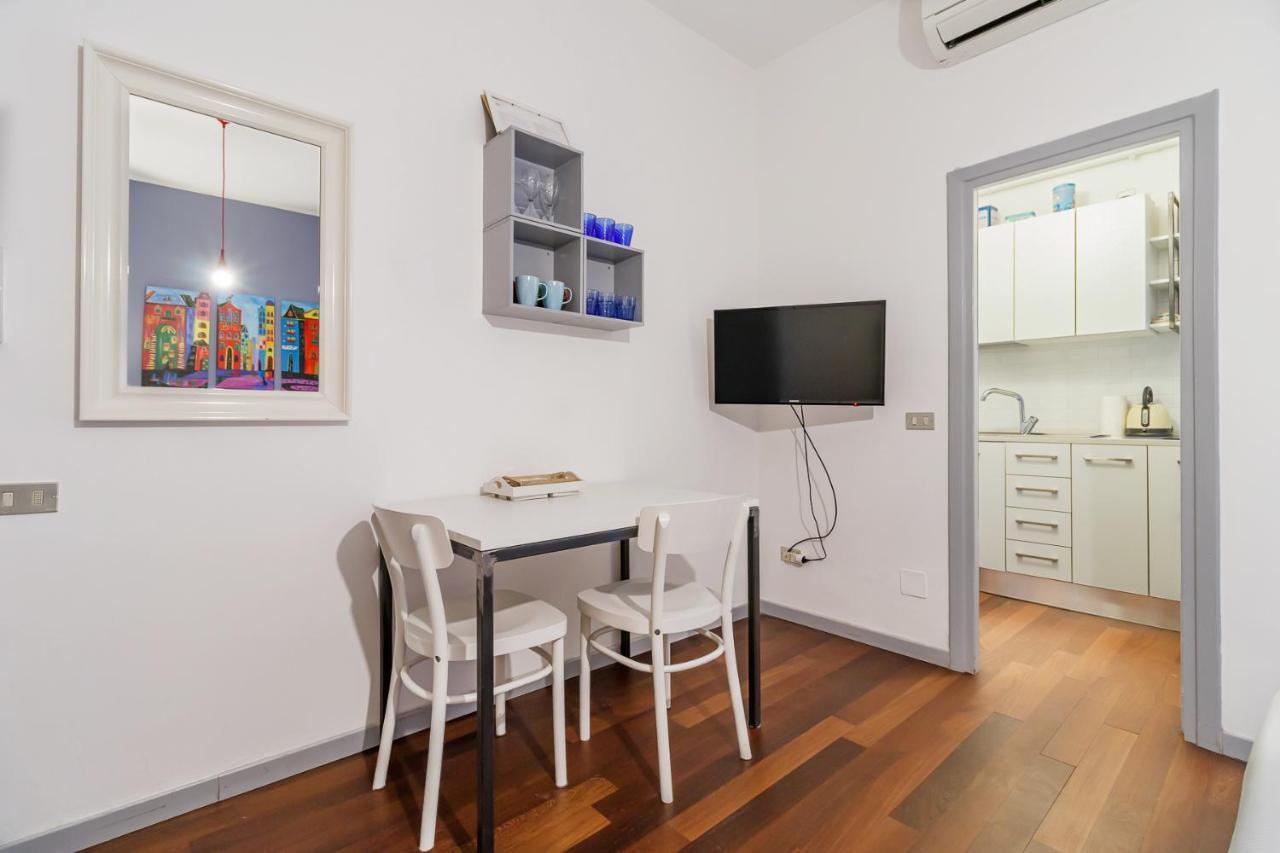 Joivy Sleek Flat With Balcony Near Mudec Museum And Navigli Area Leilighet Milano Eksteriør bilde